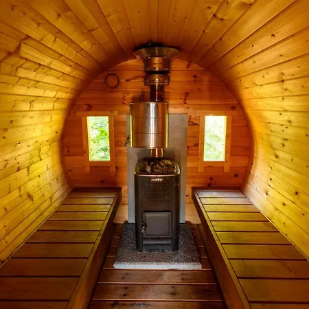 Estberg Riverside Holiday home *